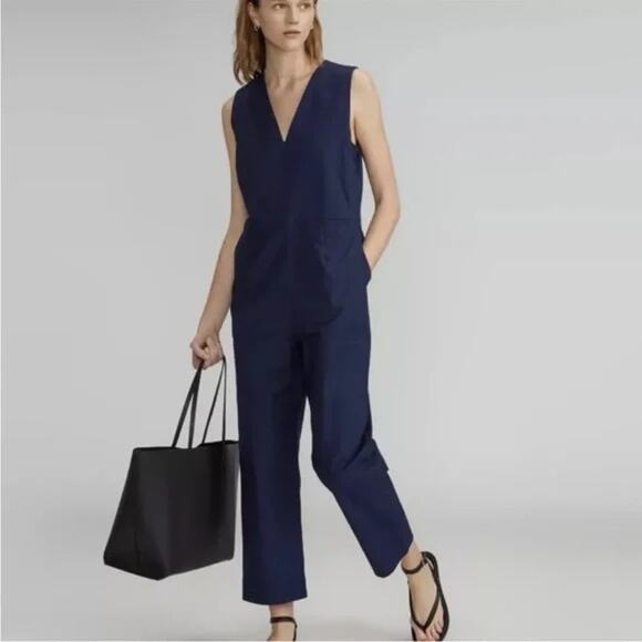 Everlane Structured Jumpsuit V-Neck Sleeveless 4 Navy Blue Career Academia Fall - Picture 2 of 9